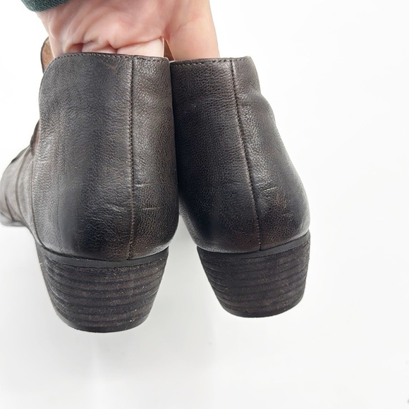 Anthropologie Dark Brown Ankle Boots - Picture 5 of 10